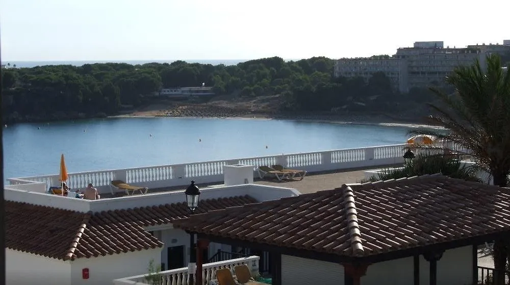 Seth Isla Paraiso Arenal d'en Castell İspanya